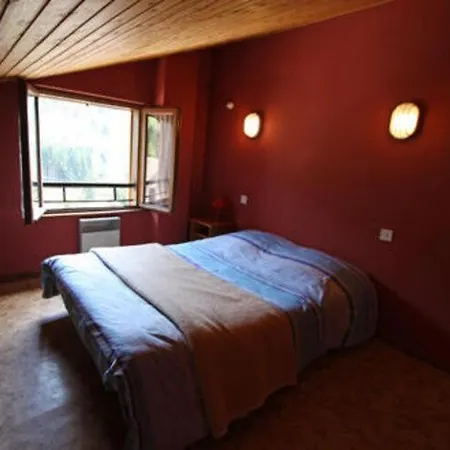 Mountain View Chalet In Near Ski Area *