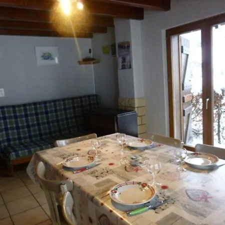 Mountain View Chalet In Near Ski Area *