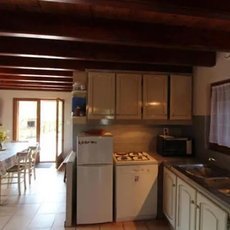 Σαλέ Mountain View Chalet In Near Ski Area